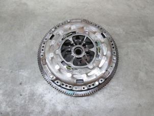 Used Clutch kit (complete) Volkswagen Transporter T5 2.0 TDI DRF Price € 356,95 Inclusive VAT offered by NNP Automotive Group