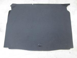 Used Floor panel load area Renault Megane IV (RFBB) Price € 114,95 Inclusive VAT offered by NNP Automotive Group