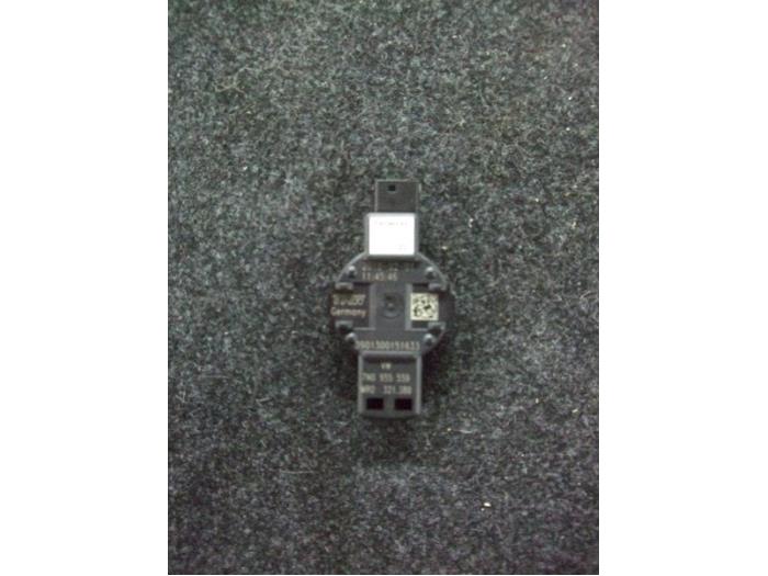 Begagnade Regnsensor Volkswagen Sharan (7N) Pris € 52,64 Inklusive moms erbjuds av NNP Automotive Group