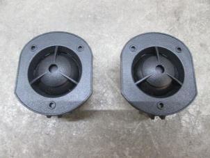 Usagé Speakerset Renault Vel Satis (BJ) Prix € 18,15 Prix TTC proposé par NNP Automotive Group