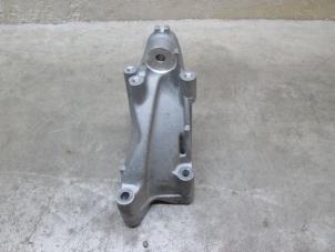 Used Engine mount Volkswagen Crafter 2.0 BiTDI 4Motion Price € 42,35 Inclusive VAT offered by NNP Automotive Group