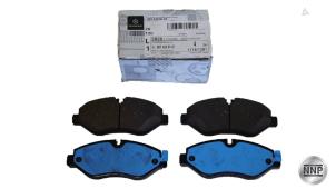 New Front brake pad Mercedes Sprinter 4t (907.6/910.6) Price € 102,85 Inclusive VAT offered by NNP Automotive Group