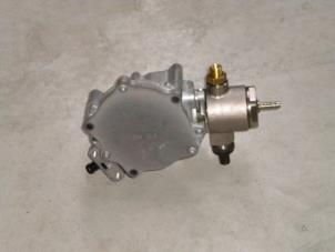 Used Vacuum pump (petrol) Volkswagen Tiguan (5N1/2) Price € 151,25 Inclusive VAT offered by NNP Automotive Group