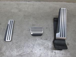Used Set of pedals Infiniti Q60 (V37) Price € 30,25 Inclusive VAT offered by NNP Automotive Group