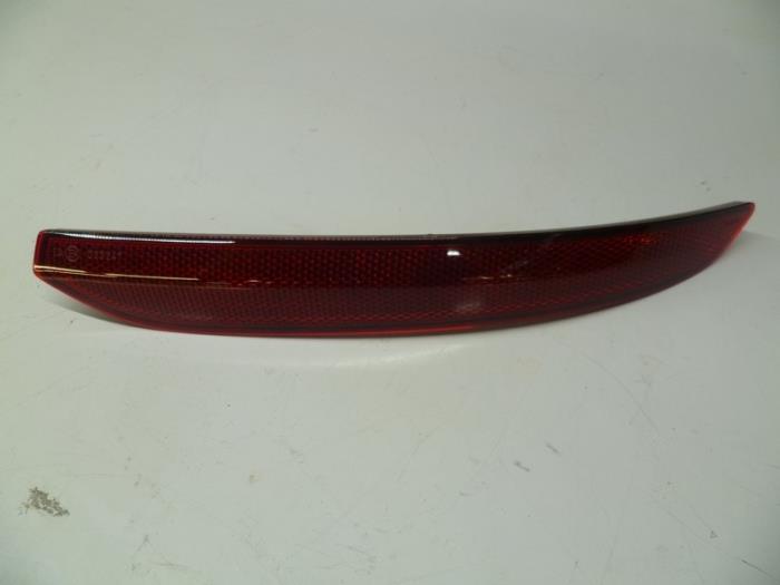 Rear bumper reflector, right Volkswagen Golf Plus - 5M0945106C