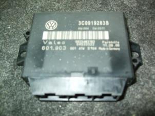 Used PDC Module Volkswagen Passat (3C2) Price € 54,45 Inclusive VAT offered by NNP Automotive Group