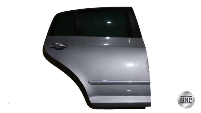 Portière 4portes arrière droite d'un Volkswagen Golf Plus (5M1/1KP)  2012
