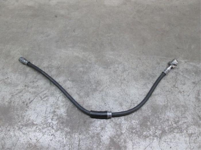 Begagnade Främre bromsslang Volkswagen Jetta IV (162/16A) Pris € 42,35 Inklusive moms erbjuds av NNP Automotive Group