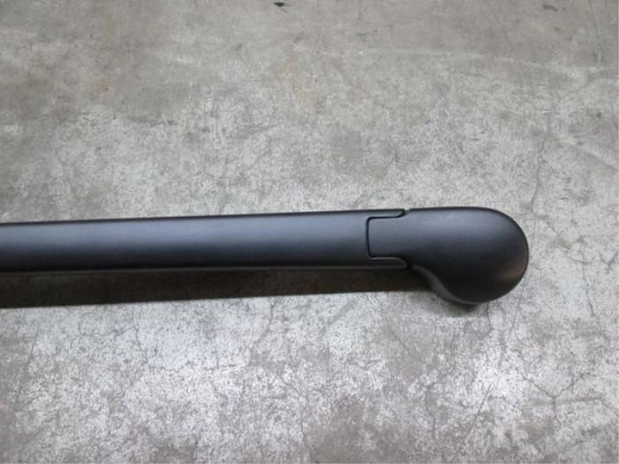 Rear wiper arm from a Volkswagen Tiguan (AD1)  2020