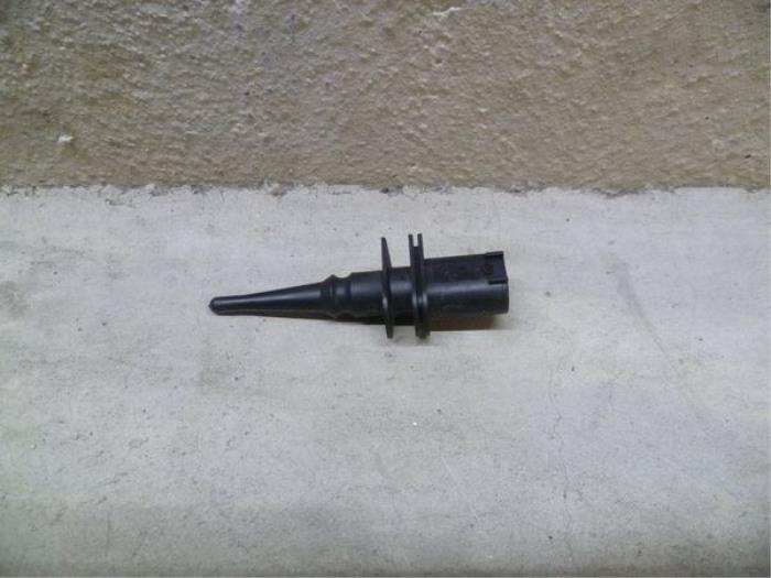 Outside temperature sensor