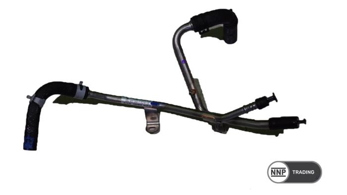 Neuf Conduit de carburant Volkswagen Tiguan (AD1) 2.0 TDI 16V BlueMotion Technology SCR Prix € 24,20 Prix TTC proposé par NNP Automotive Group