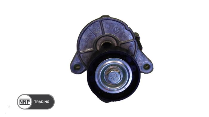 Usados Rodillo tensor correa múltiple Volkswagen Golf VIII (CD1) Precio € 30,25 IVA incluido ofrecido por NNP Automotive Group