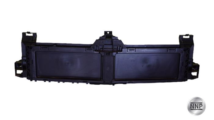 Begagnade Lufttratt Mercedes EQB (X243) Pris € 60,50 Inklusive moms erbjuds av NNP Automotive Group