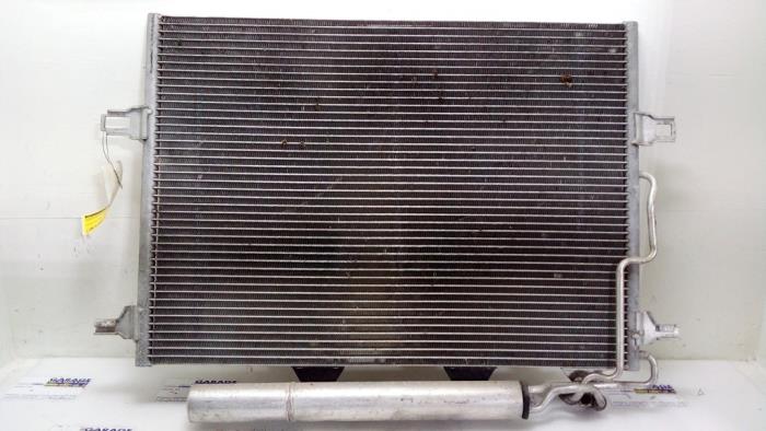 Begagnade Kondensor, luftkonditionering Mercedes E (W211) 2.2 E-220 CDI 16V Pris € 60,50 Inklusive moms erbjuds av Autoparts Van De Velde