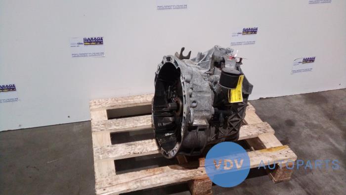 Gearbox from a Mercedes-Benz A (W176) 1.5 A-180 CDI, A-180d 16V 2013