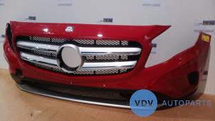 Usados Parachoques Mercedes GLA (156.9) 1.6 200 16V Precio € 683,65 IVA incluido ofrecido por Autoparts Van De Velde