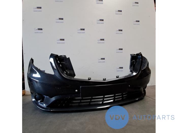 Zderzak przedni z Mercedes-Benz Vito Tourer (447.7) 2.2 114 CDI BlueTEC 16V 4x4 2018