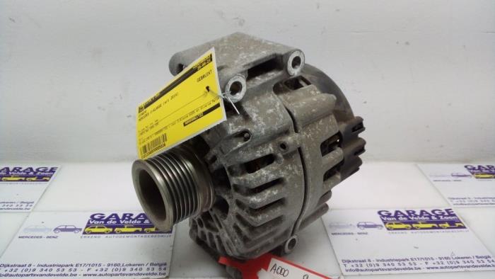 Usagé Dynamo Mercedes C (W205) C-400 3.0 V6 Turbo 4-Matic Prix € 90,75 Prix TTC proposé par Autoparts Van De Velde