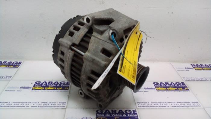 Begagnade Dynamo Mercedes CL (216) 5.5 CL-550 V8 32V Pris € 151,25 Inklusive moms erbjuds av Autoparts Van De Velde
