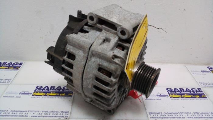 Gebrauchte Dynamo Mercedes C (W204) 3.0 C-320 CDI V6 24V Preis € 108,90 Mit Mehrwertsteuer angeboten von Autoparts Van De Velde