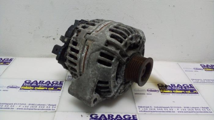 Begagnade Dynamo Mercedes C (W203) 2.6 C-240 V6 18V Pris € 108,90 Inklusive moms erbjuds av Autoparts Van De Velde