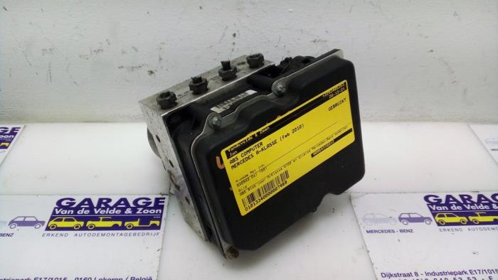 Usagé Ordinateur ABS Mercedes A (W169) 2.0 A-160 CDI 16V Prix € 78,65 Prix TTC proposé par Autoparts Van De Velde