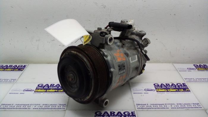 Begagnade Dynamo Mercedes E (W213) E-350d 3.0 V6 24V 4-Matic Pris € 90,75 Inklusive moms erbjuds av Autoparts Van De Velde