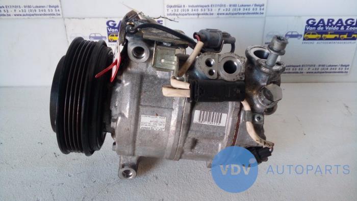 Air conditioning pump from a Mercedes-Benz A (W176) 2.2 A-220 CDI 16V 4-Matic 2018