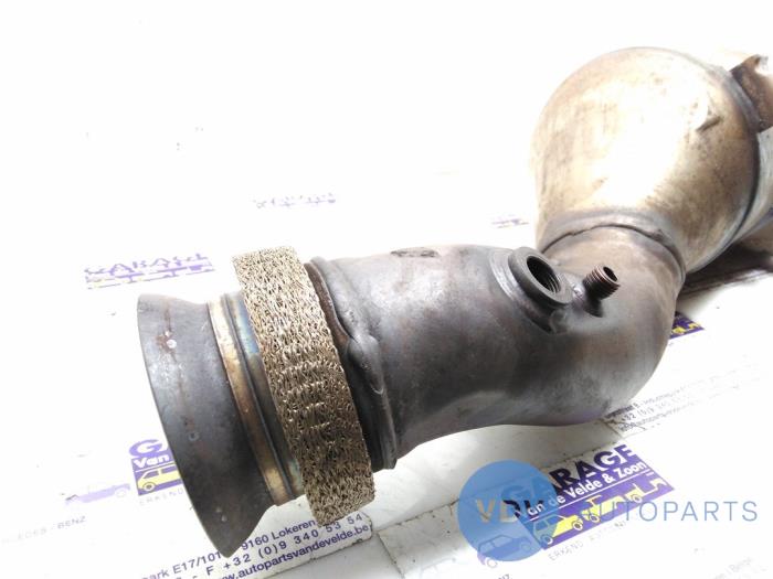 Catalytic converters with part number A9074902701 stock