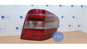 Used Taillight, right Mercedes ML II (164/4JG) 6.2 63 AMG 4-Matic V8 32V Price € 60,50 Inclusive VAT offered by Autoparts Van De Velde