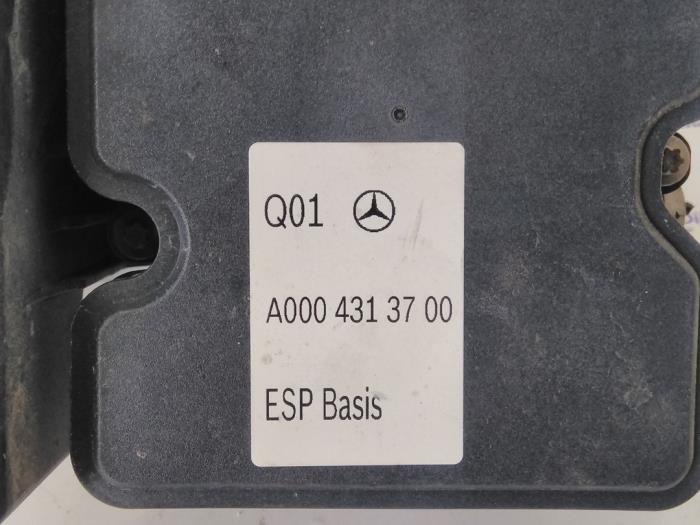 ABS Computer from a Mercedes-Benz CLA Shooting Brake (117.9) 1.5 CLA-180 d 16V 2018