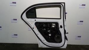 Używane Drzwi lewe tylne wersja 4-drzwiowa Mercedes A (177.0) 2.0 A-220d Cena € 538,45 Z VAT oferowane przez Autoparts Van De Velde