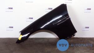 Used Front wing, left Mercedes SLK (R172) 1.8 250 16V BlueEFFICIENCY Price € 369,05 Inclusive VAT offered by Autoparts Van De Velde