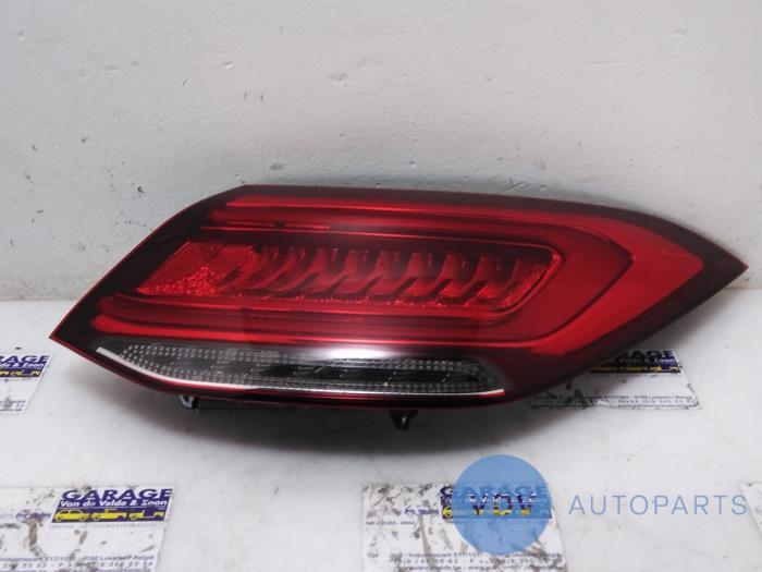 Taillight, right from a Mercedes-Benz CLS (C257) 350d 2.9 24V 4-Matic 2019