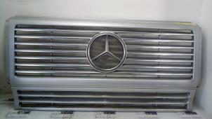 Used Grille Mercedes G (463) G 350 CDI V6 24V Bluetec Price € 242,00 Inclusive VAT offered by Autoparts Van De Velde