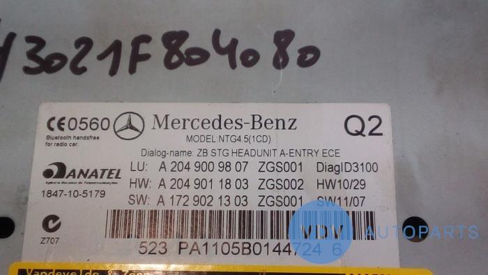 Radio z Mercedes-Benz C (W204) 2.2 C-200 CDI 16V BlueEFFICIENCY 2011