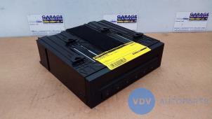 Begagnade CD-växlare Mercedes SLK (R171) 3.5 350 V6 24V Pris € 127,05 Inklusive moms erbjuds av Autoparts Van De Velde