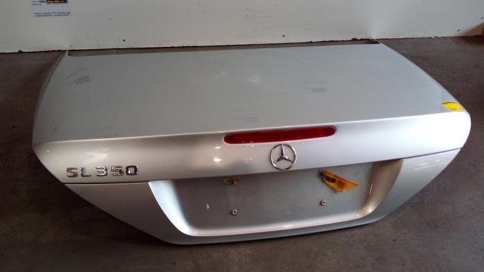 Couvercle coffre d'un Mercedes-Benz SL (R230) 3.0 SL-280 V6 24V 2006
