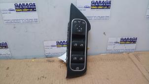 Used Electric window switch Mercedes B (W247) 1.3 B-180 Turbo 16V Price € 60,49 Inclusive VAT offered by Autoparts Van De Velde