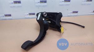 Używane Pedal sprzegla Mercedes B (W247) 1.3 B-180 Turbo 16V Cena € 48,40 Z VAT oferowane przez Autoparts Van De Velde