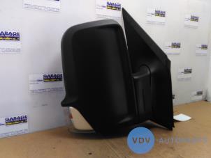 Used Wing mirror, right Mercedes Sprinter 3,5t (906.63) 313 CDI 16V Price € 139,15 Inclusive VAT offered by Autoparts Van De Velde