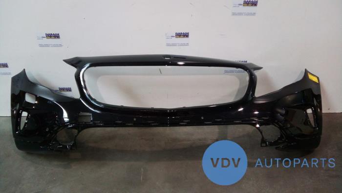 Front bumper Mercedes GLA 2.0 220 Turbo 16V 4-Matic - A1568803600