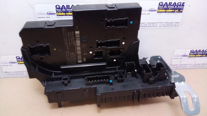 Comfort Module Comfort Module Mercedes C 2.2 C-200 CDI 16V BlueEFFICIENCY - A2049001002