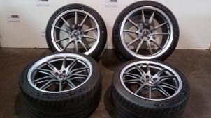 Usagé Jeu de jantes sport + pneus Mercedes AMG GT (C190) Prix € 4.235,00 Prix TTC proposé par Autoparts Van De Velde