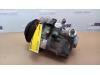 Air conditioning pump from a Mercedes-Benz Vito (447.6) 2.0 116 CDI 16V 2019