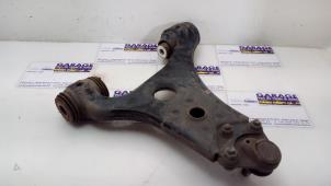 Used Front wishbone, left Mercedes A (W169) 2.0 A-180 CDI 16V 5-Drs. Price € 48,40 Inclusive VAT offered by Autoparts Van De Velde