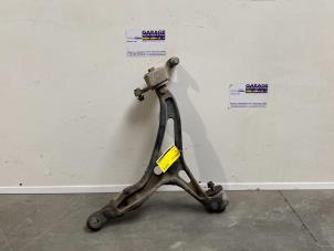 Used Front wishbone, right Mercedes R (W251) 3.0 320 CDI 24V 4-Matic Price on request offered by Autoparts Van De Velde