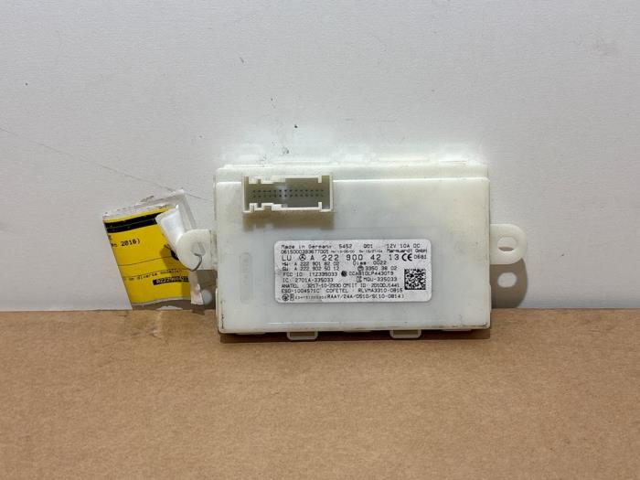 Używane Keyless Entry-Antena Mercedes C (W205) C-200 2.0 Turbo 16V Cena € 48,40 Z VAT oferowane przez Autoparts Van De Velde