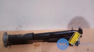 Used Shock absorber kit Mercedes E (W213) E-200d 1.6 Turbo 16V Price on request offered by Autoparts Van De Velde