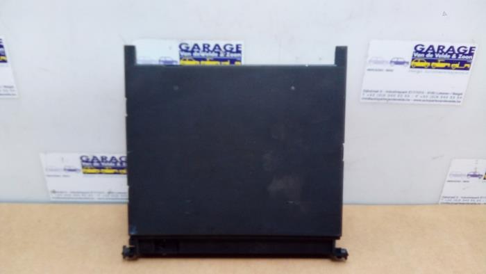 Module (miscellaneous) from a Mercedes-Benz S (W221) 5.5 S-550 32V 2006